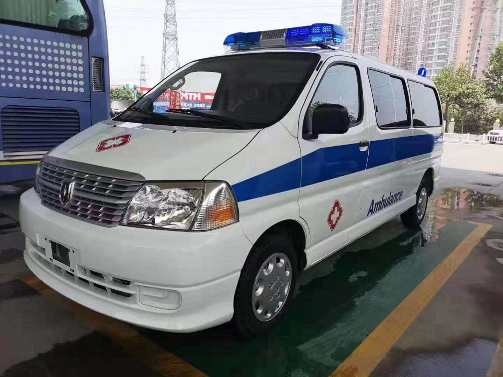 1臺金杯新快運救護車---發往遼寧省醫療機構